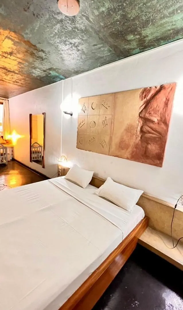 ***  Hotel Sokhamon Dakar Senegal